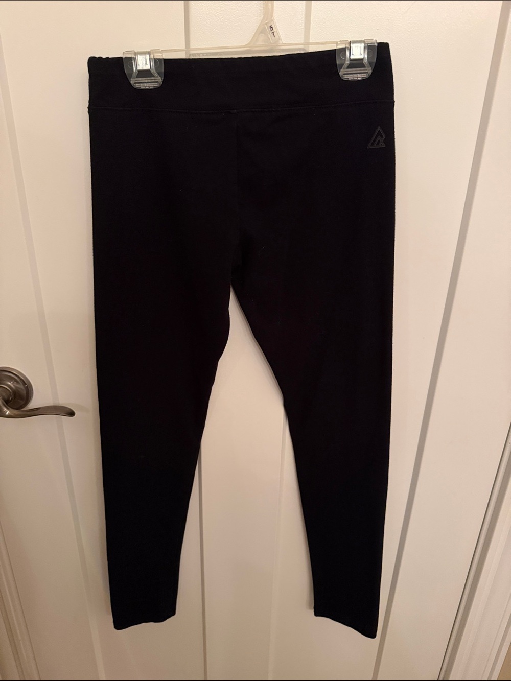 Girls' Black Active Leggings with Subtle Triangle Logo - Picture 2 of 4